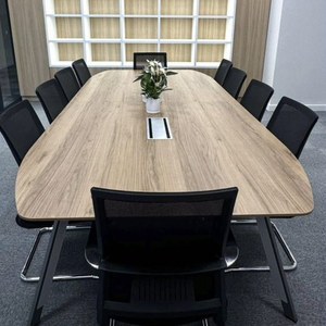 Стол для переговоров